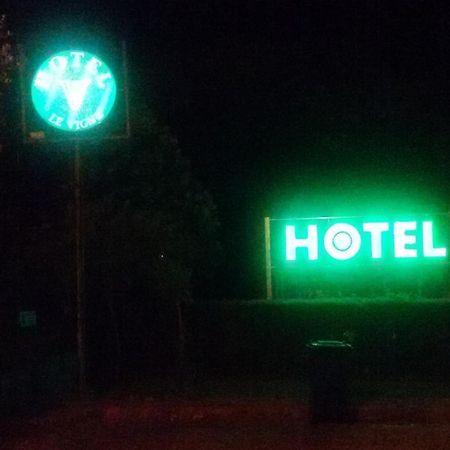 Hotel Le Vigne Contigliano エクステリア 写真